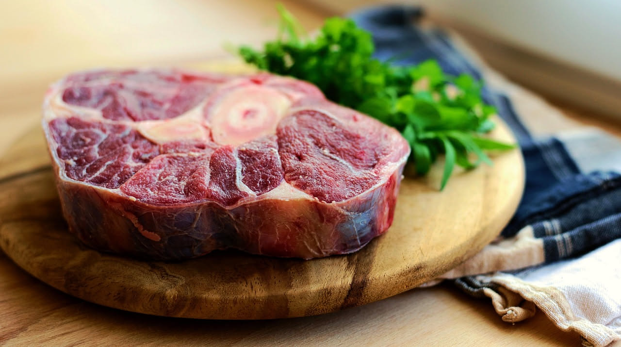 Ossobuco alla milanese: quale taglio del bue scegliere per la gremolata
