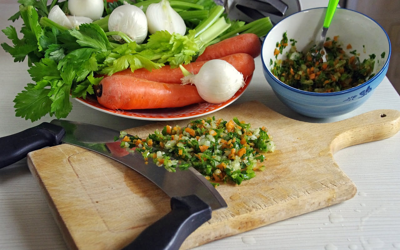 Salsa verde: come bilanciare prezzemolo, capperi e acciughe