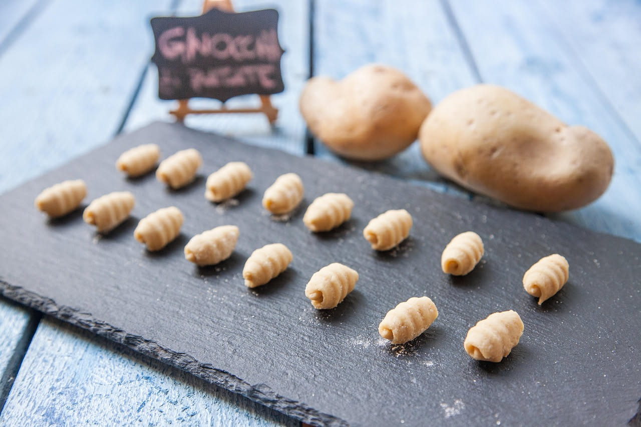 Gnocchi al pomodoro fresco: quale patata scegliere e come lessarli